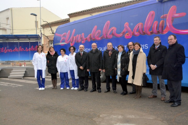 Presentació del 'Bus de la salut' a Artesa de Lleida