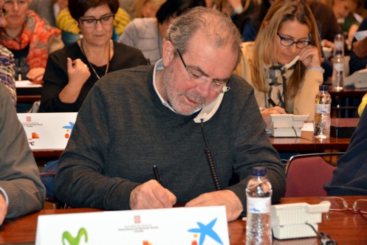 Reñé col·laborant a la Marató de TV3