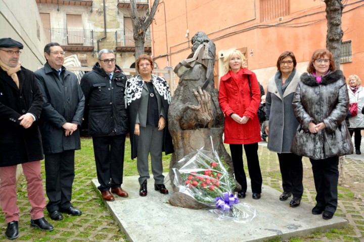 La Diputació se suma un any més a l’acte unitari per a l’eliminació de la violència envers les dones