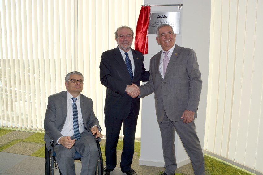 Reñe_Pi_Latorre_inauguracio_CashDro_002_WEB